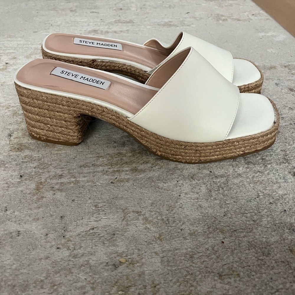 Brand new Steve Madden espadrille